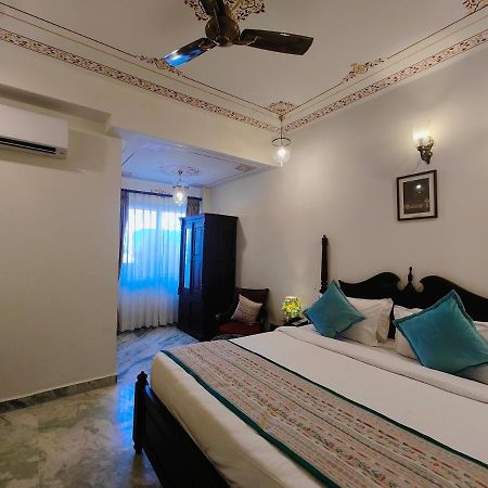 Hotel The Amar Mahal By Trulyy Udaipur Exterior foto
