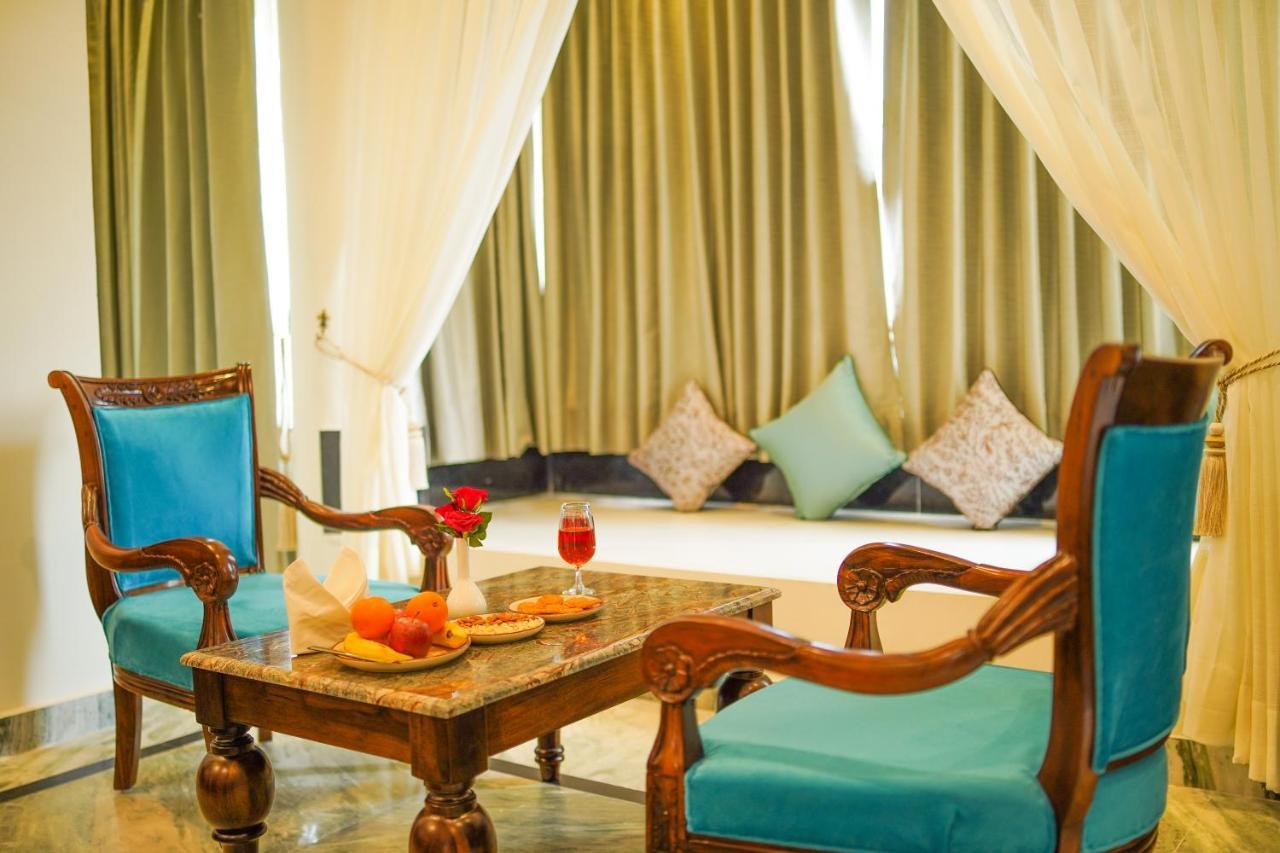 Hotel The Amar Mahal By Trulyy Udaipur Exterior foto