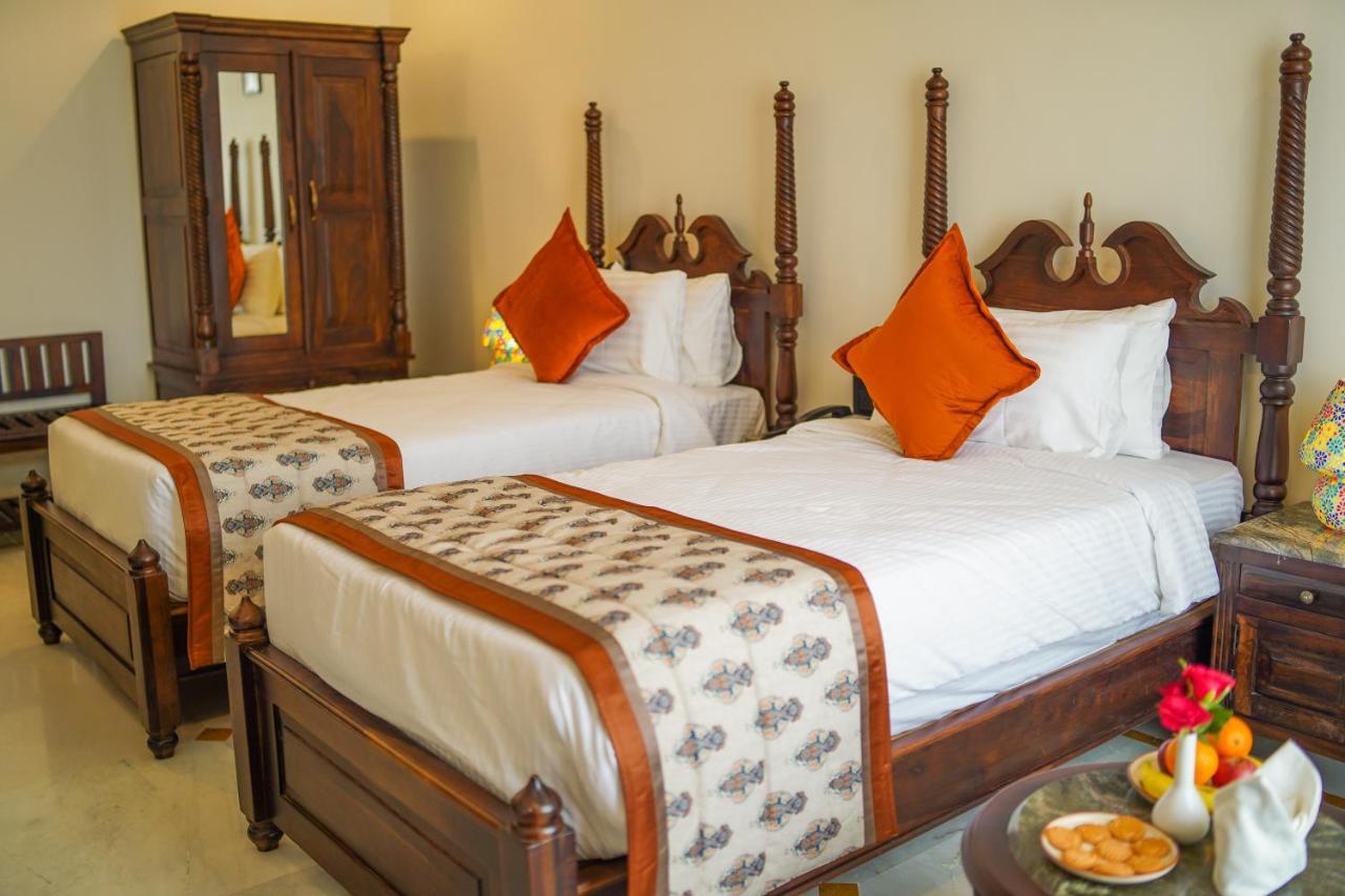 Hotel The Amar Mahal By Trulyy Udaipur Exterior foto